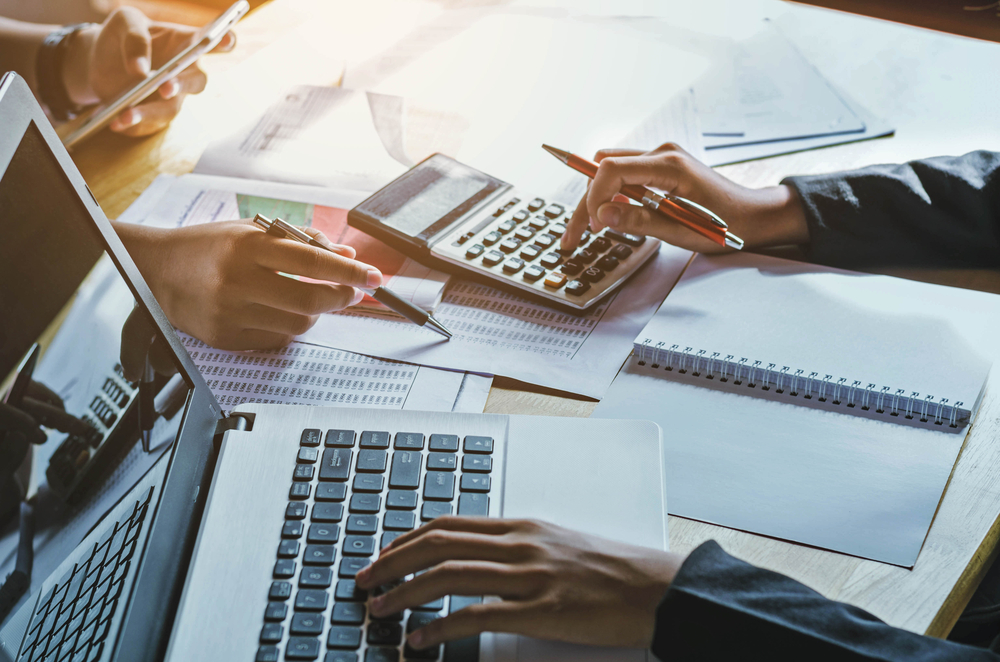 Use your accounting skills as a base to go global